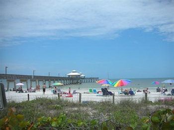 1 Island Hideaway Hotel Fort Myers Beach Exterior photo